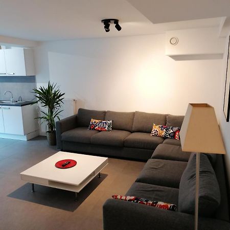 Appartement Dicht Bij Zee Ostende Exterior foto