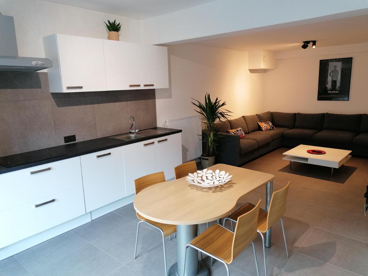 Appartement Dicht Bij Zee Ostende Exterior foto